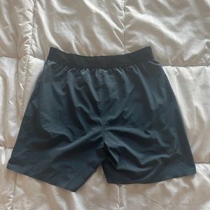 Ten Thousand Interval Shorts Medium